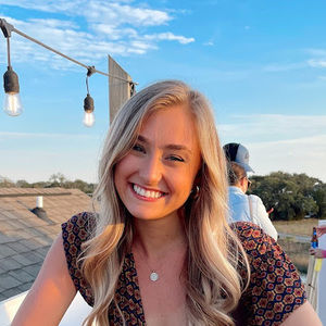 Meet your Posher, Lexi